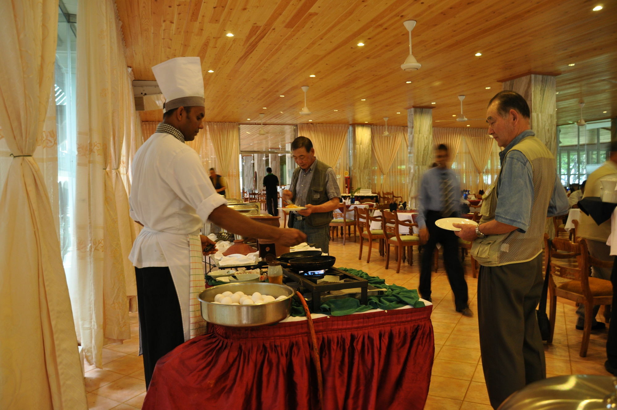 Hotel Sudu Araliya Polonnaruwa Εξωτερικό φωτογραφία